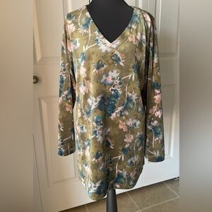 Pure Jill J Jill | Floral Velour V-Neck Tunic. Size Medium.